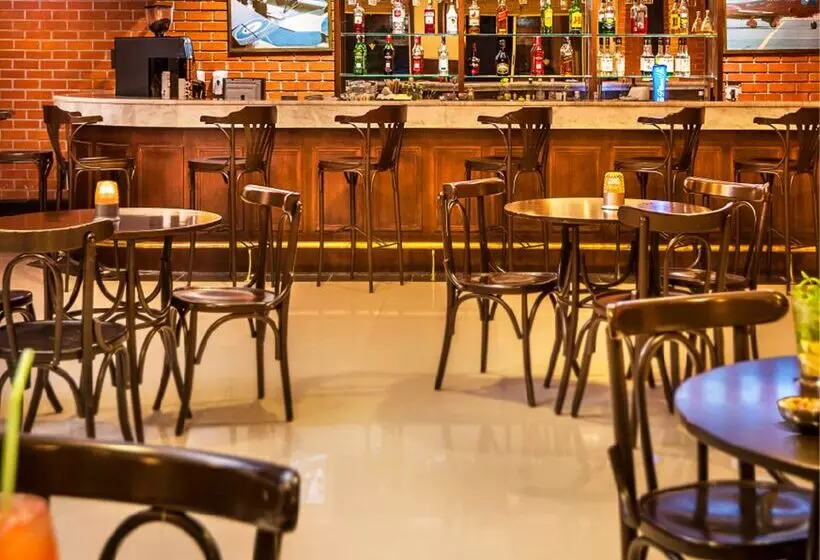 ホテル Rixos Premium Tekirova, The Land of Legends Access