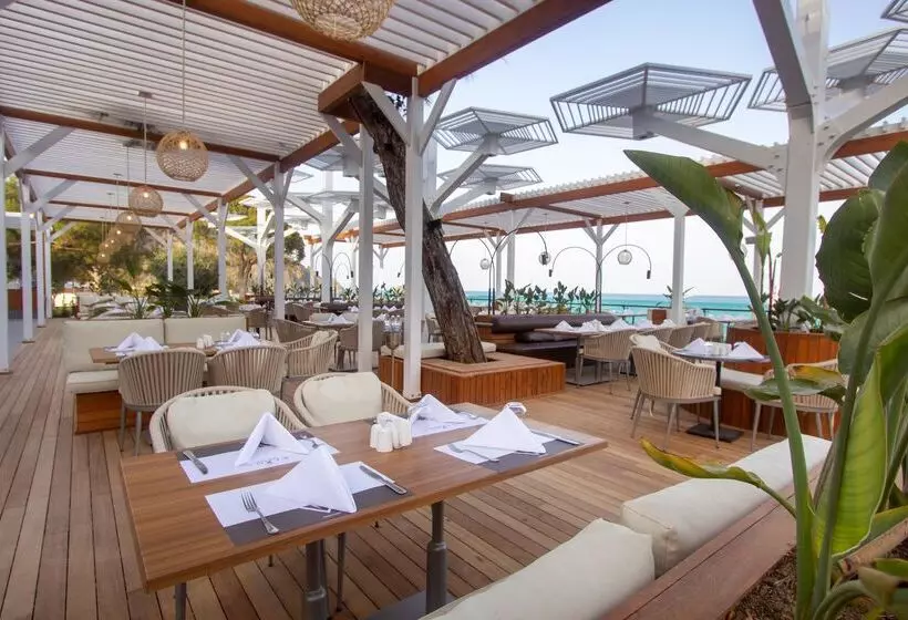 ホテル Rixos Premium Tekirova, The Land of Legends Access