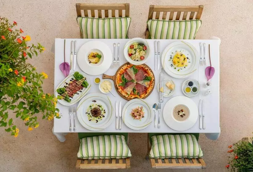 ホテル Rixos Premium Tekirova, The Land of Legends Access