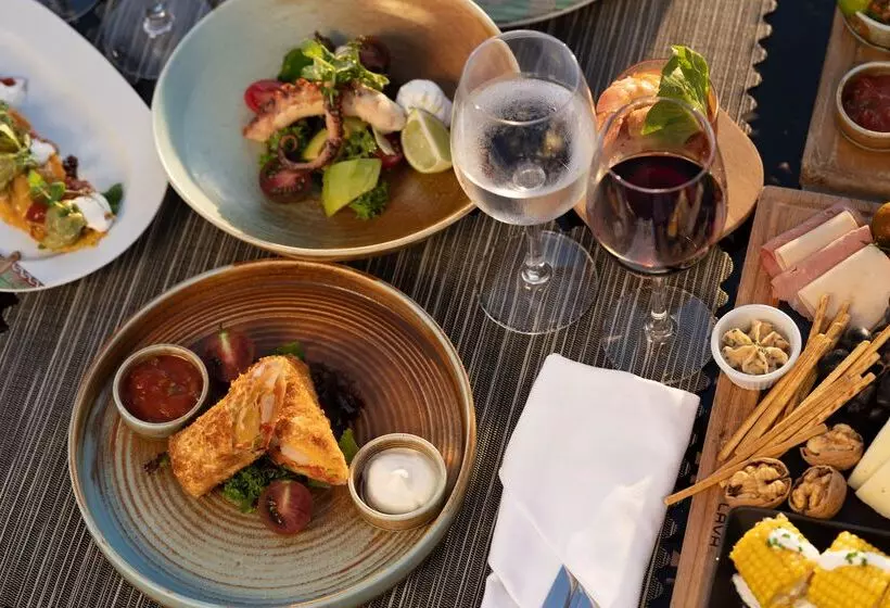 ホテル Rixos Premium Tekirova, The Land of Legends Access