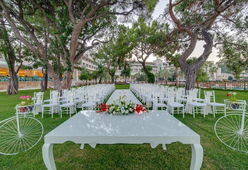 هتل Rixos Premium Tekirova, The Land of Legends Access