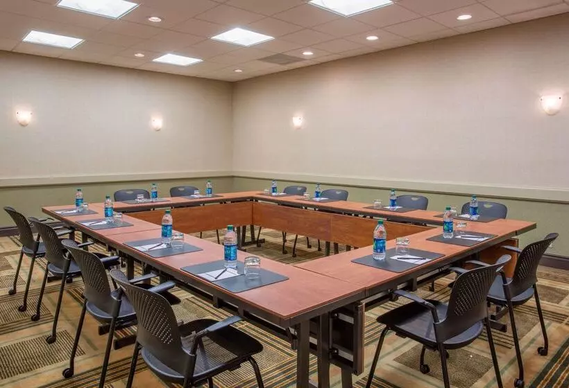 فندق Sonesta Miami Airport