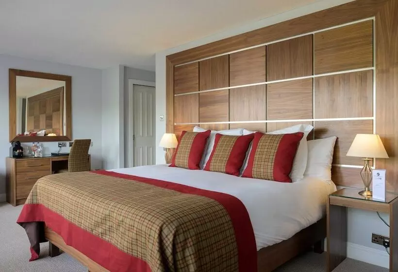 Отель The Glenmoriston Townhouse