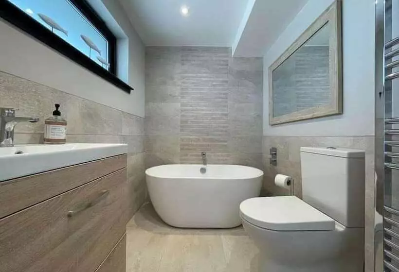 Отель The Glenmoriston Townhouse