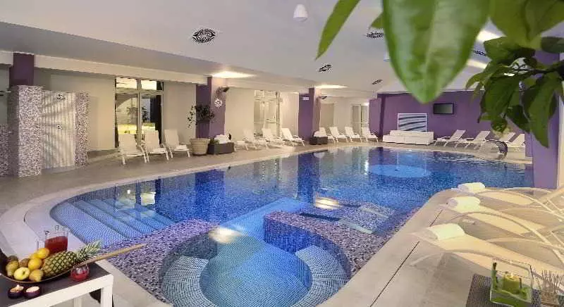 Yes Hotel Touring & Spa