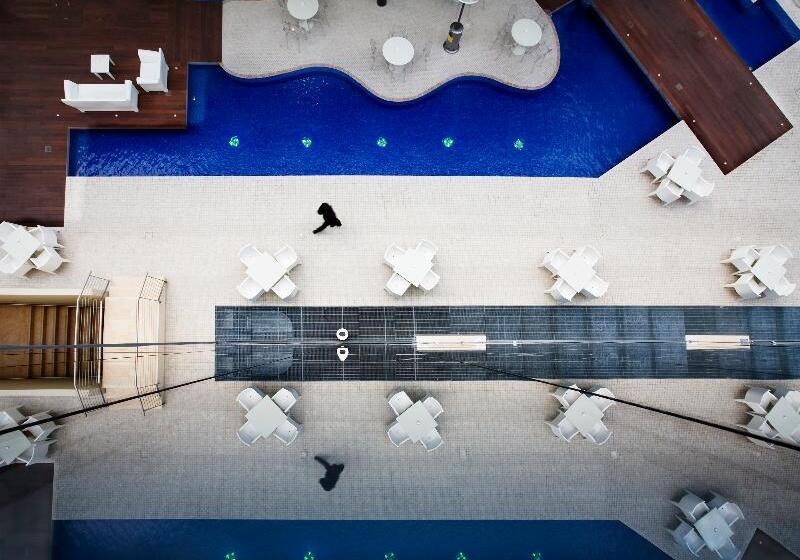 Unahotels T Hotel Cagliari