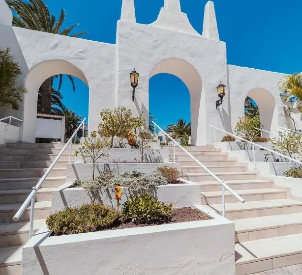 リゾートホテル Alua Suites Fuerteventura - All Inclusive