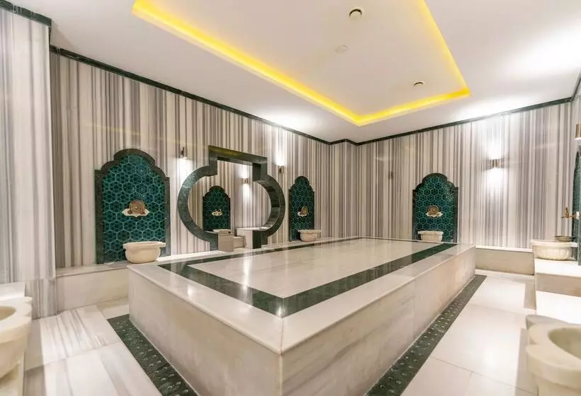 Doubletree By Hilton Antalya Kemer All Inclusive Resort