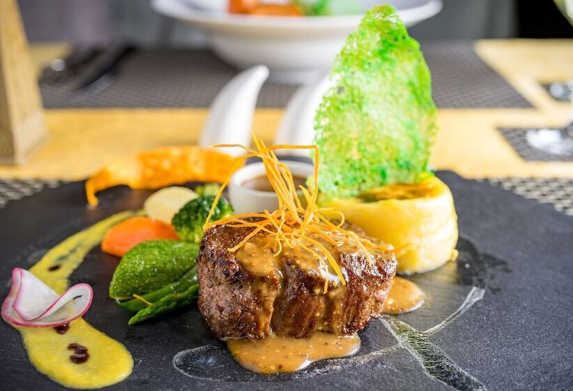 ホテル The Villa By Metta