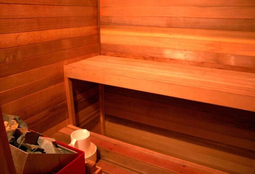 41sw   Sauna   Wifi   Fireplace   Sleeps 8