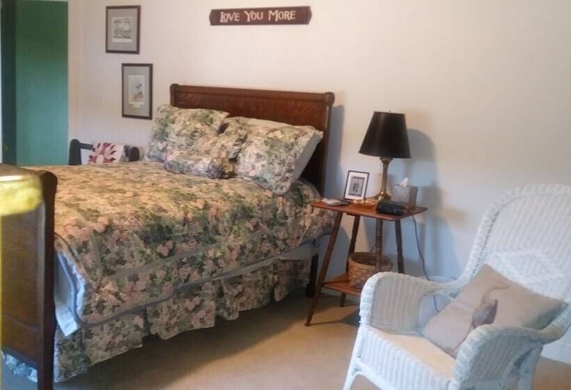 민박 Marvels On The Creek