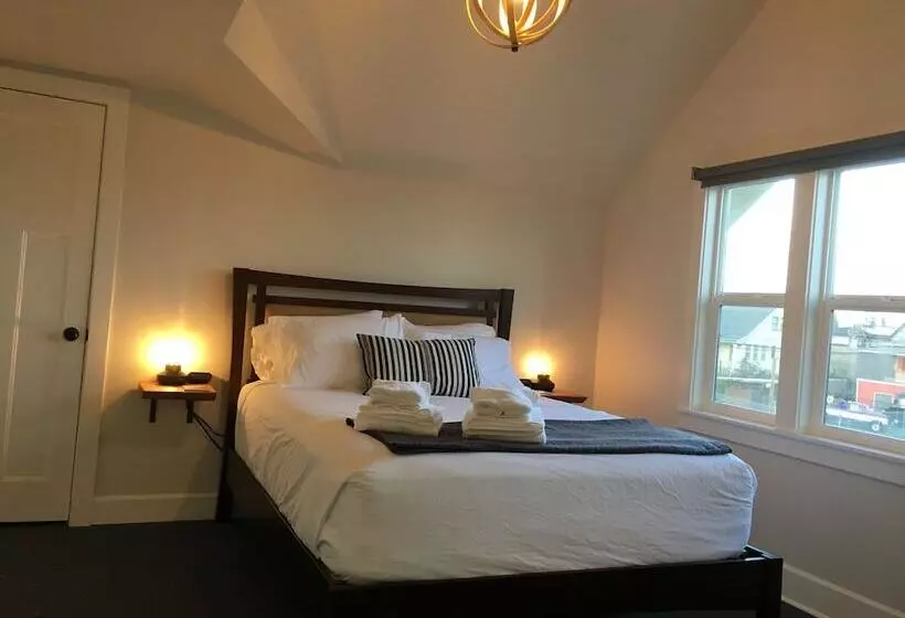 Aamiaismajoitus (B&B) The Alberta Petite