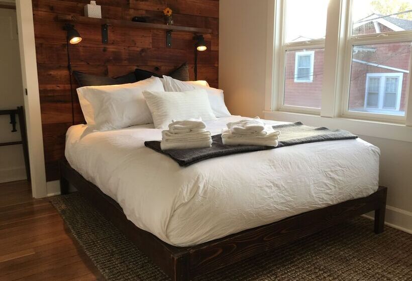 Bed & Breakfast The Alberta Petite