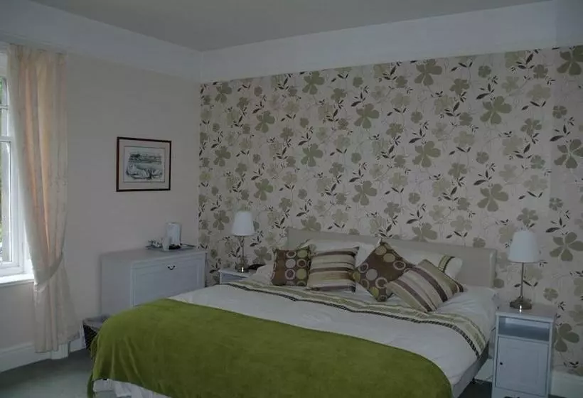 ベッドアンドブレックファースト The Estate House