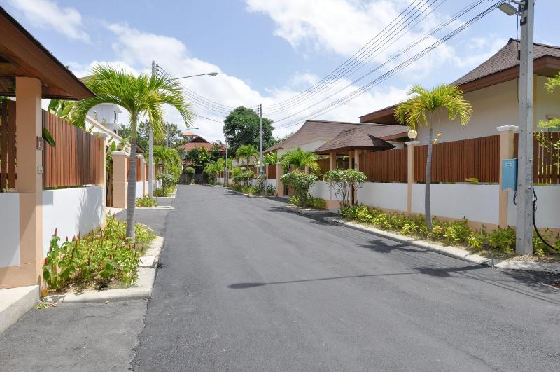 Hotel Capital O887 Orchid Garden Villa 2