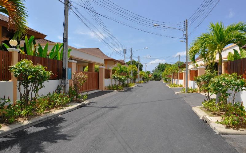 Hotel Capital O887 Orchid Garden Villa 2