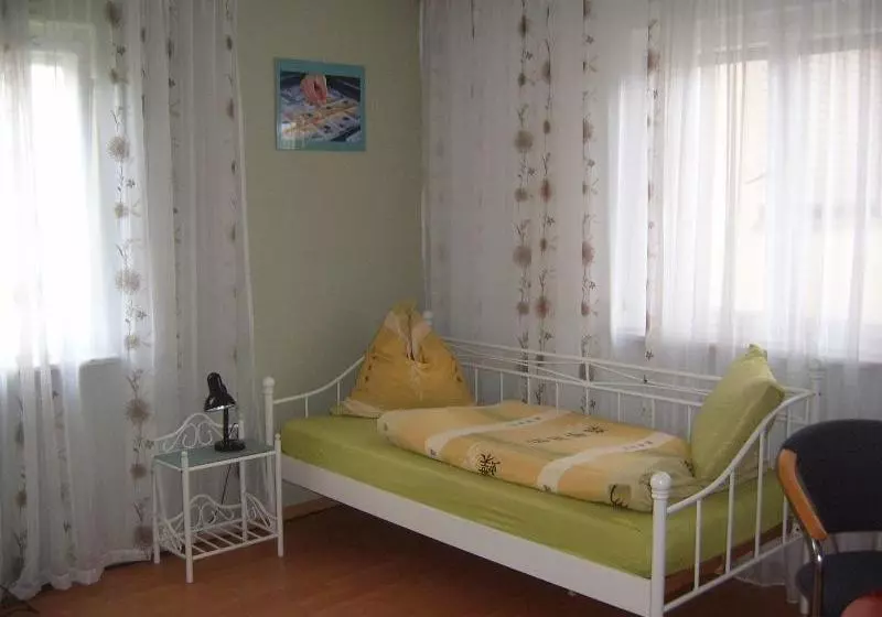 ホテル Ferienwohnung Ruhl