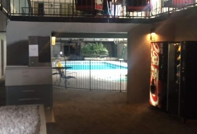 Otel Lake Norfork Resort