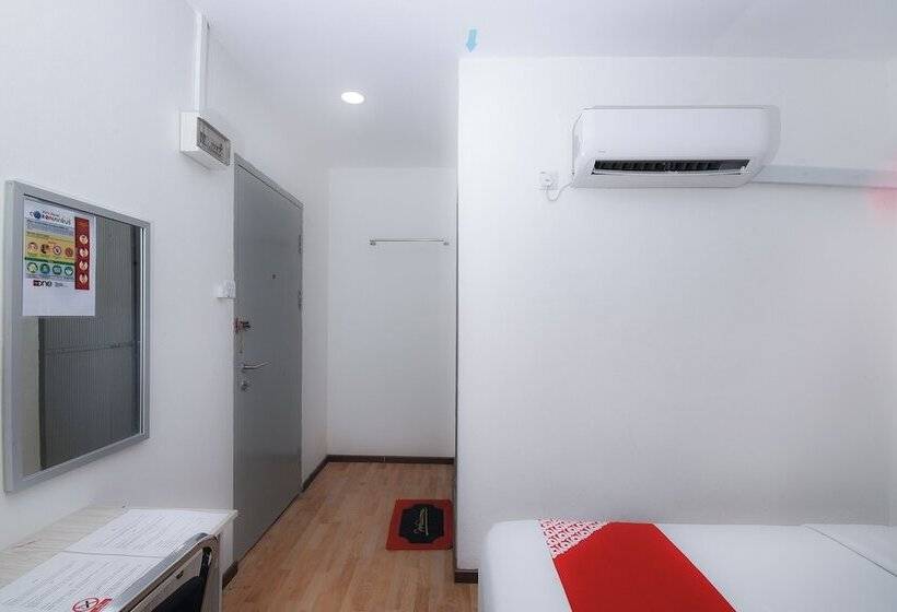 בית מלון כפרי Oyo 90089 N H Inn