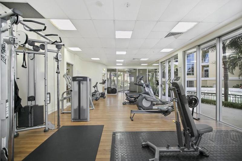 Отель Peepsleep Chevron Towers