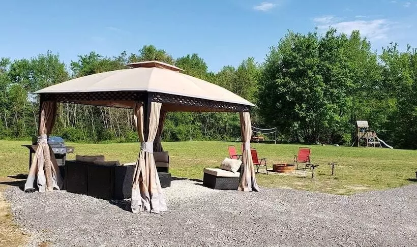 ホテル Sassy Springs Retreat