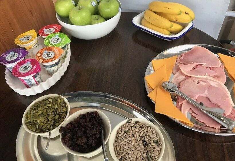 Pensão Bryn Eisteddfod B&b