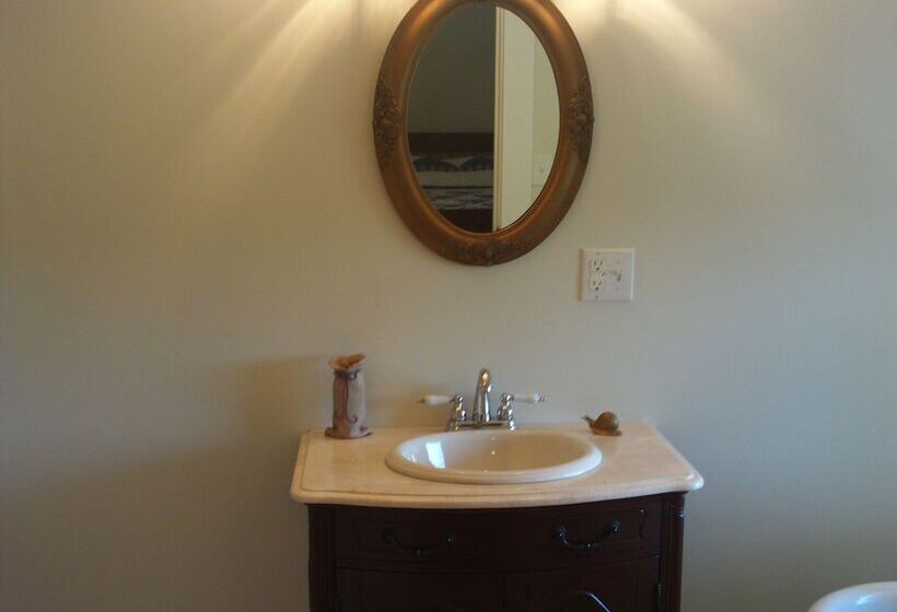 The Chandler House Bed And Breakfast