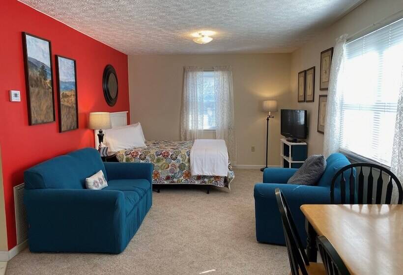 The Dancing Bear Inn