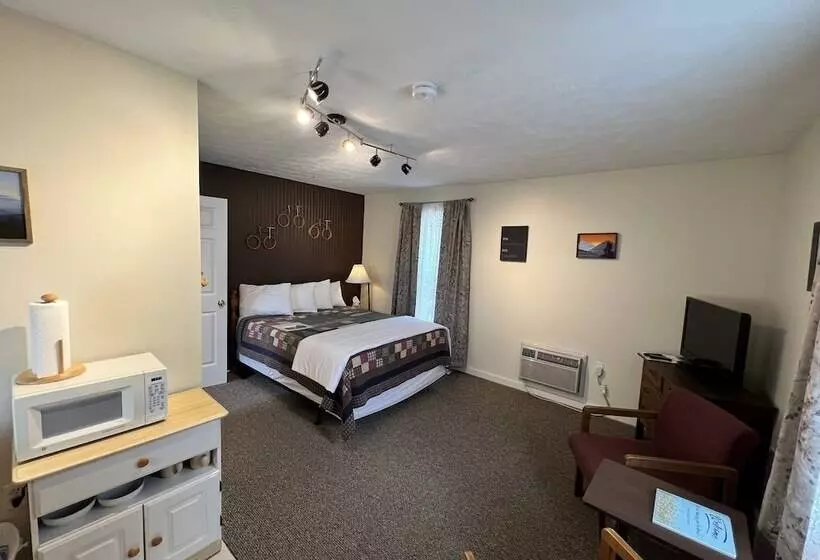 The Dancing Bear Inn