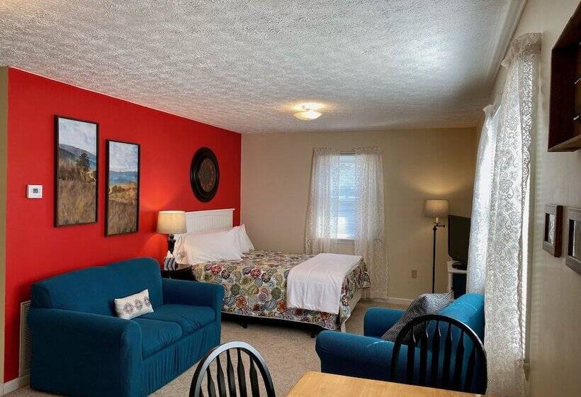 The Dancing Bear Inn