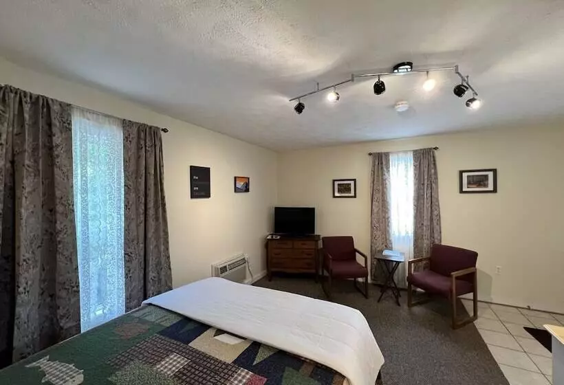 The Dancing Bear Inn