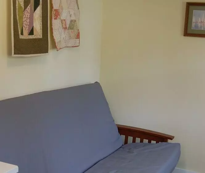 The Dancing Bear Inn