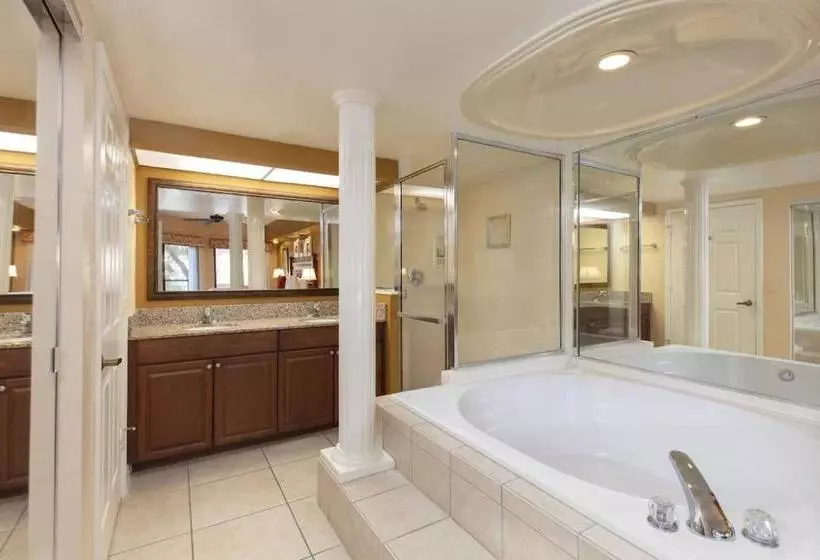 Westgate Lakes Resort And Spa