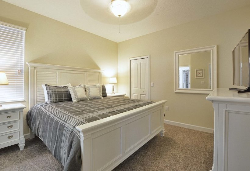 Champions Gate  5 Bedrooms House W/pool4912cg