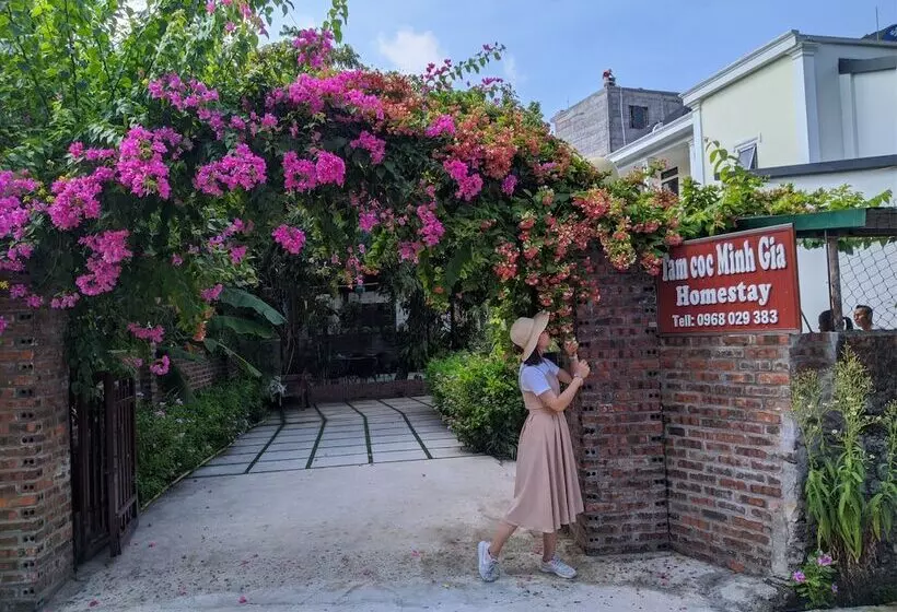 هتل Tam Coc Minh Gia Homestay