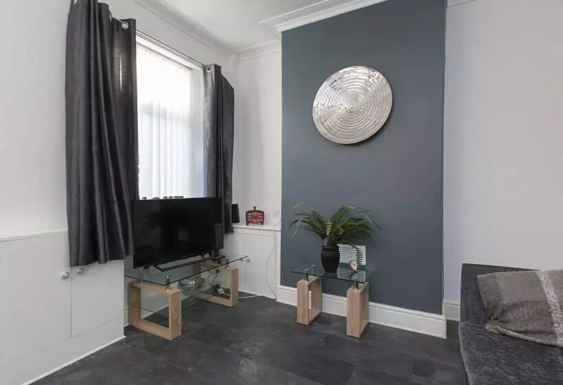 ペンション Townhouse @ 83 Edleston Road Crewe
