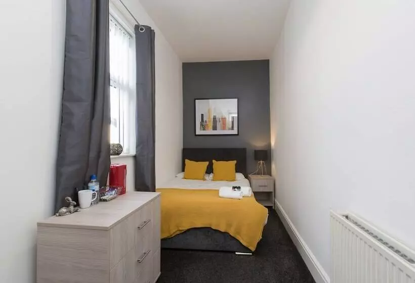 ペンション Townhouse @ 83 Edleston Road Crewe