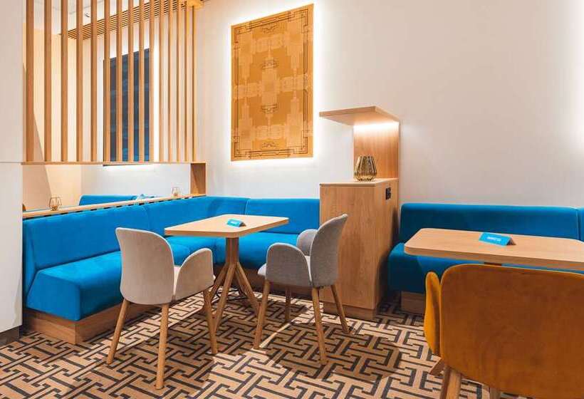 호텔 Hampton By Hilton Warsaw Reduta