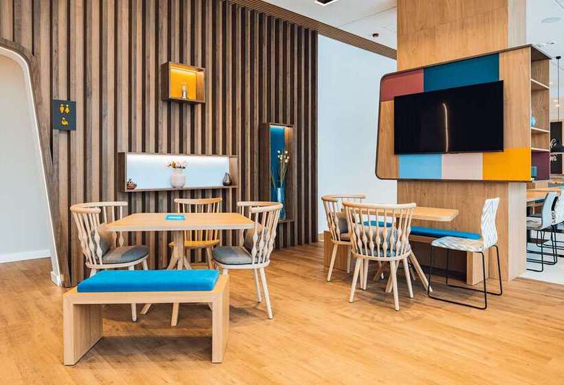 호텔 Hampton By Hilton Warsaw Reduta