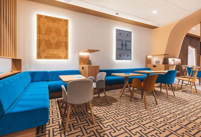 호텔 Hampton By Hilton Warsaw Reduta