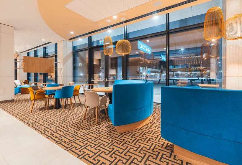 호텔 Hampton By Hilton Warsaw Reduta