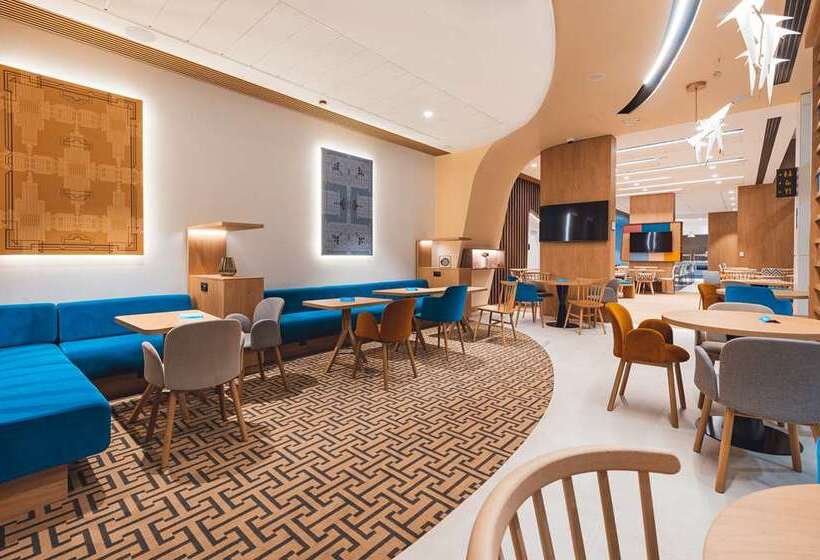 호텔 Hampton By Hilton Warsaw Reduta