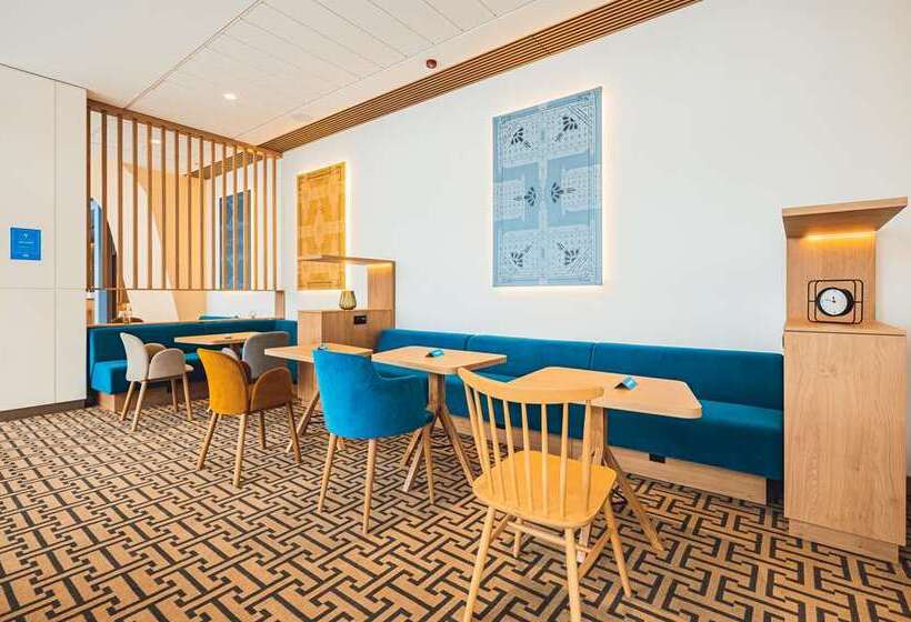 호텔 Hampton By Hilton Warsaw Reduta