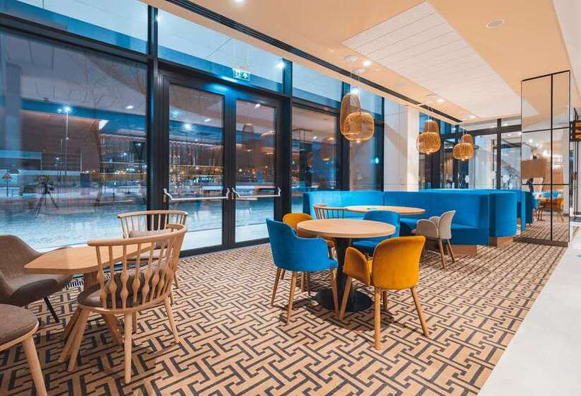 호텔 Hampton By Hilton Warsaw Reduta