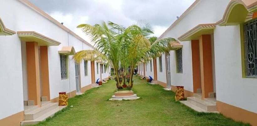 هتل Swastik Resort