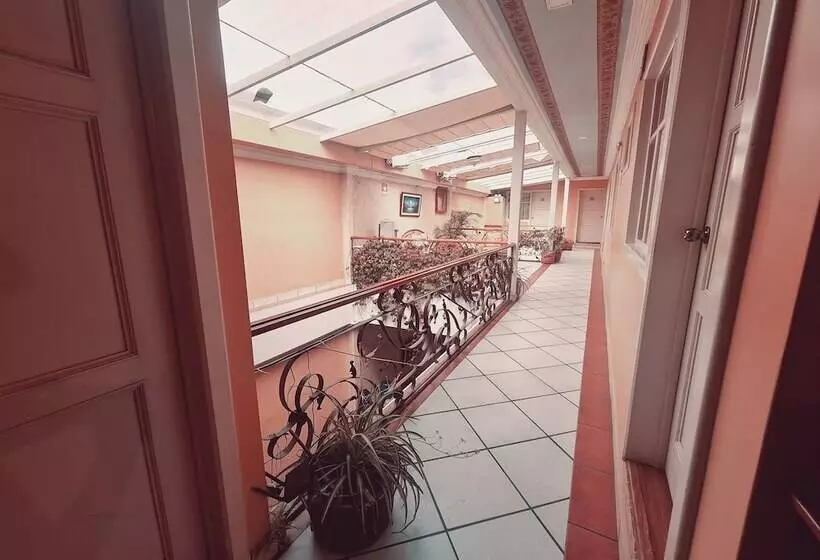 Hotelli Chat Noir Cuenca