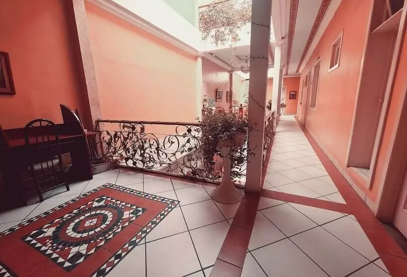 Hotelli Chat Noir Cuenca