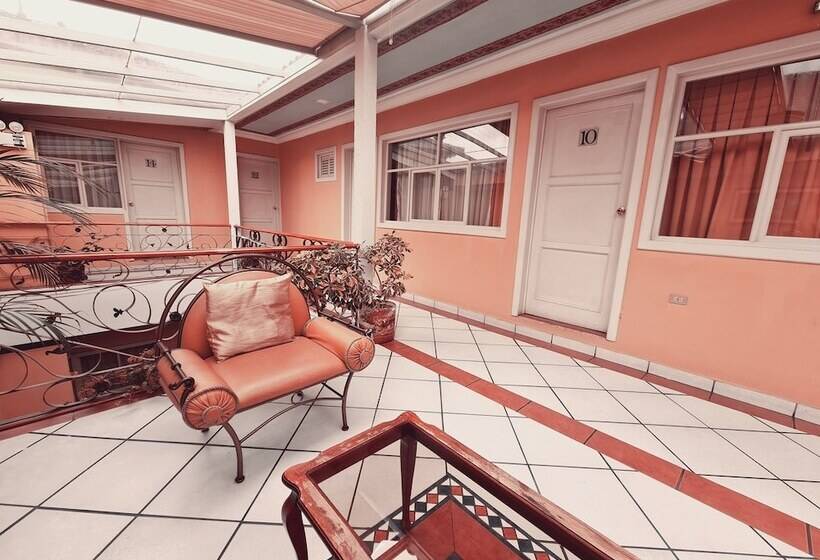 Hotel Chat Noir Cuenca