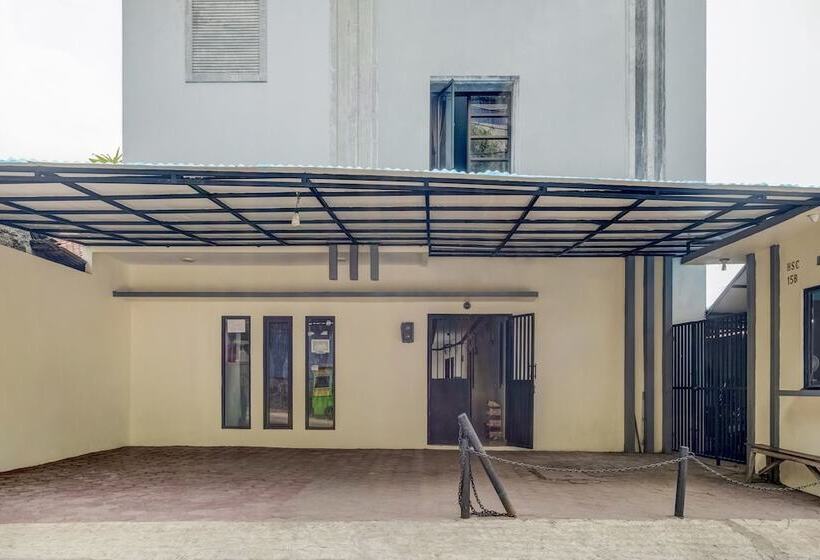 Hôtel Oyo 3878 Graha Hsc Syariah