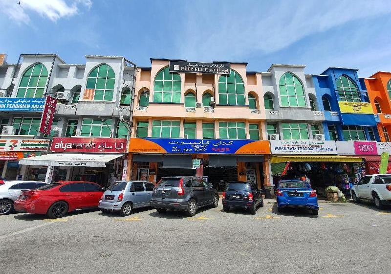 בית מלון כפרי Oyo 90109 Fire Fly East